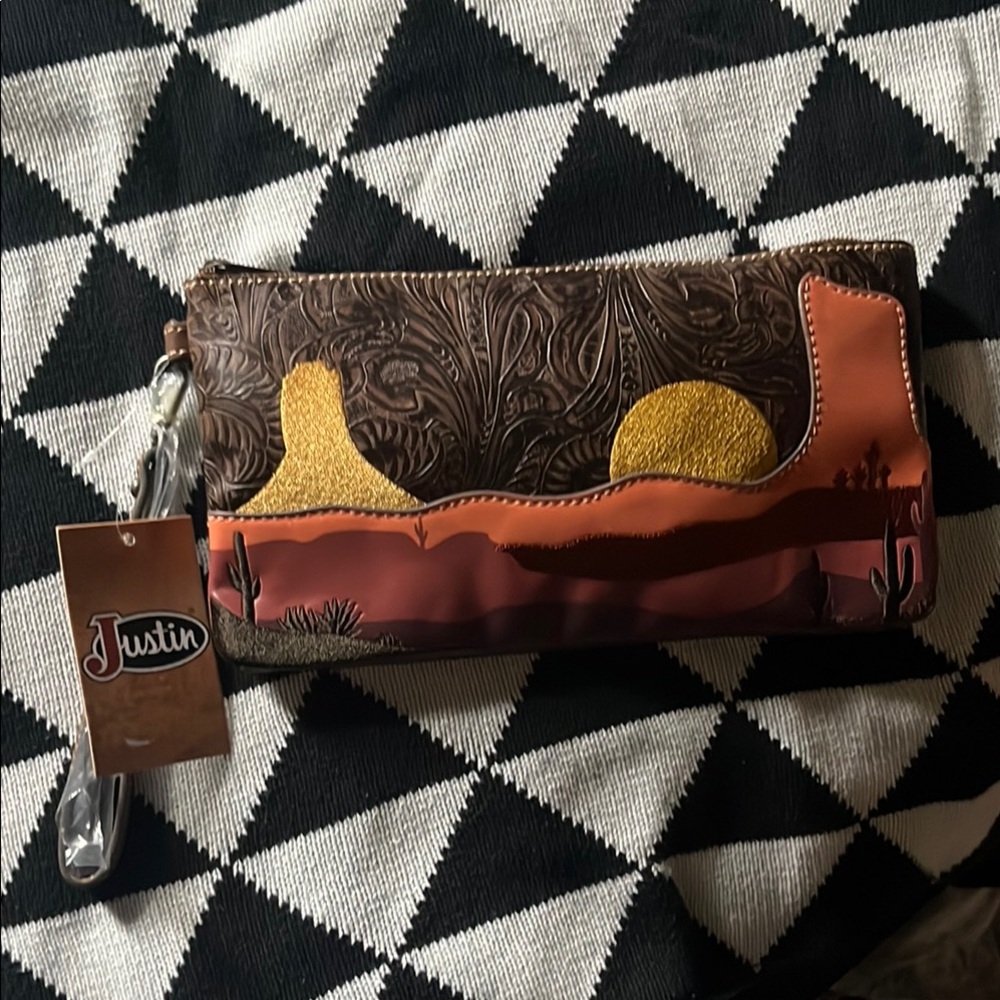 Justin Western Desert Clutch